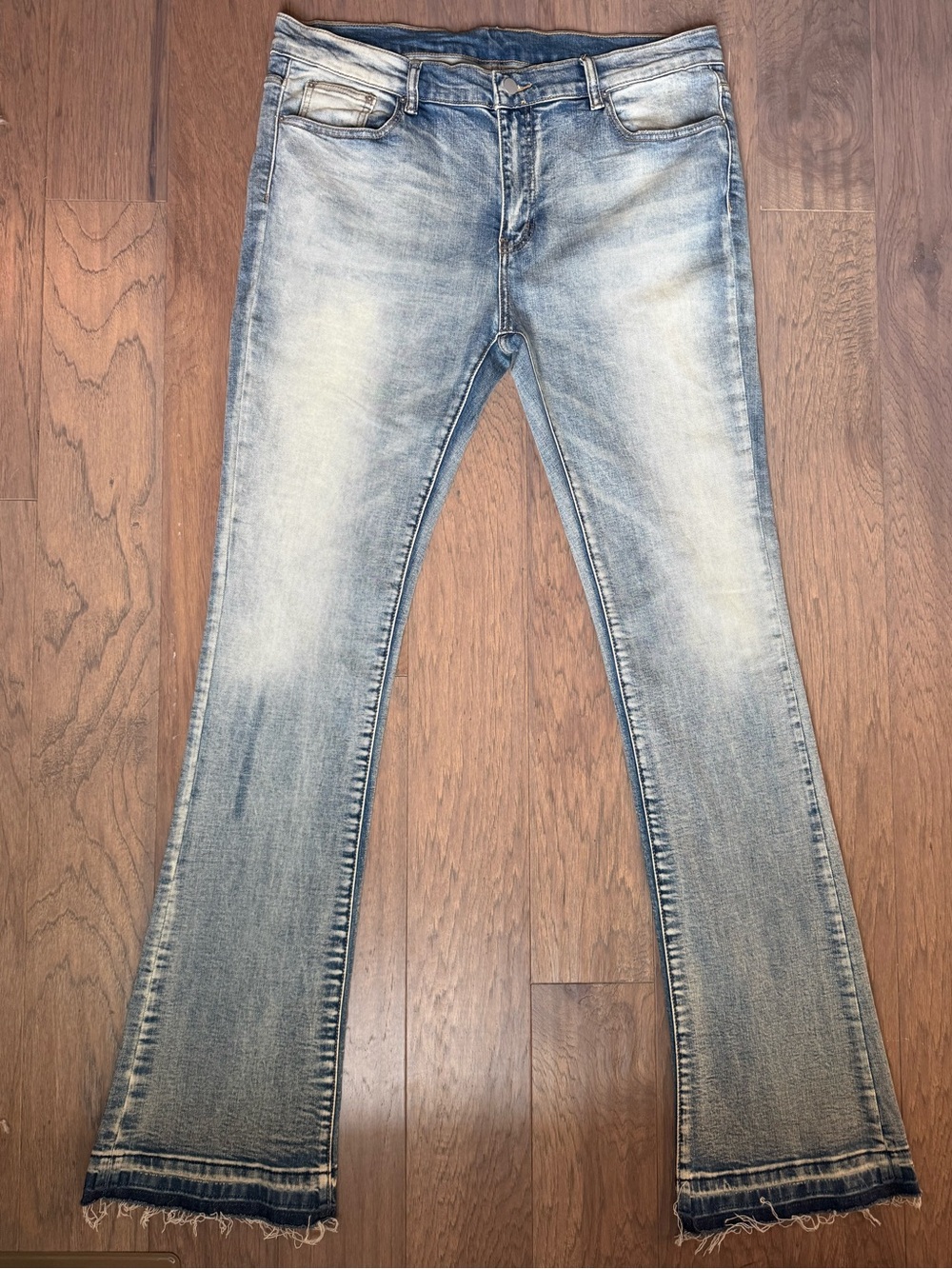 MNML Men’s Distressed Bootcut Jeans 36